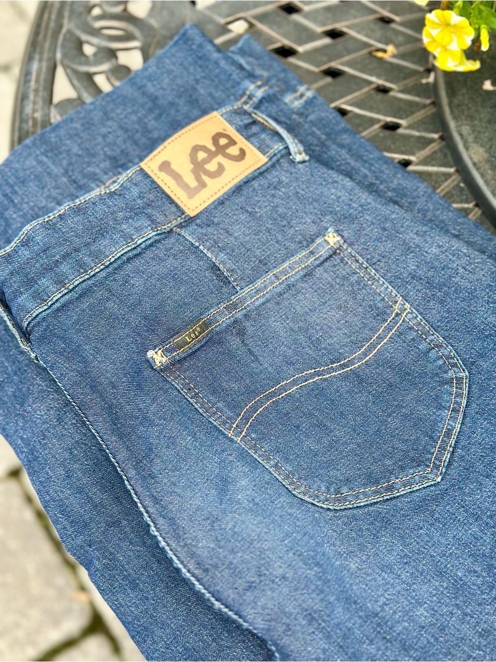 Lee Legendary High Rise Wide Leg Jeans NWT Women’s 18W Medium Stretch Dark Wash - Picture 7 of 11